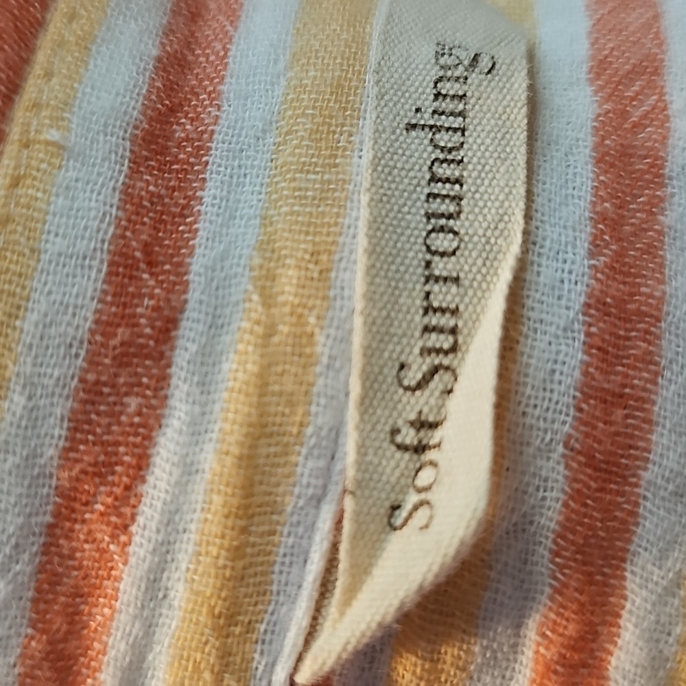 Soft Surroundings Button Down Shirt Long Sleeves. Pearl Buttons Med. Peach/white - Picture 7 of 11
